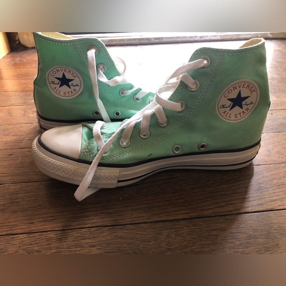 Teal Converse All Stars W 7 M 5 Chuck Taylors Sneakers Green Blue Great!!
